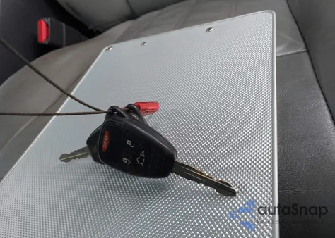 2006 Chrysler 300C z USA, uszkodzony, nr VIN 2C3KK63H96H107337